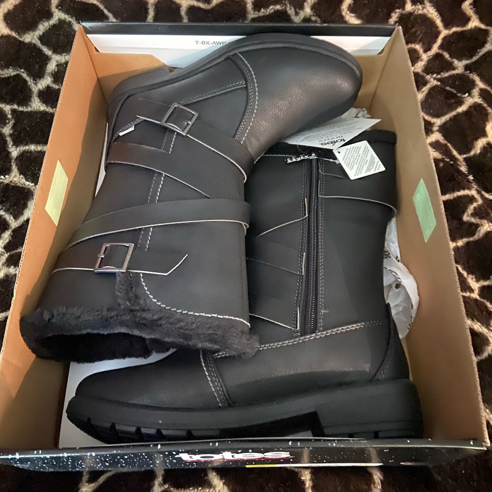 Black waterproof boots